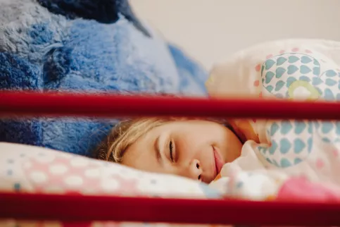  IES Saint-Etienne - Moment d'aller se coucher. Tout le monde s'endort paisiblement.