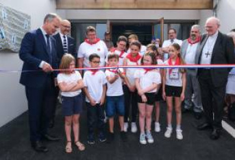 Coupure du ruban d'inauguration